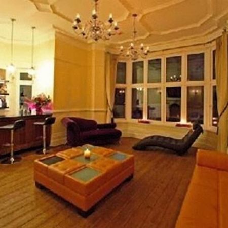 Space Boutique B&B - With Free Private Car Park Llandudno Ngoại thất bức ảnh